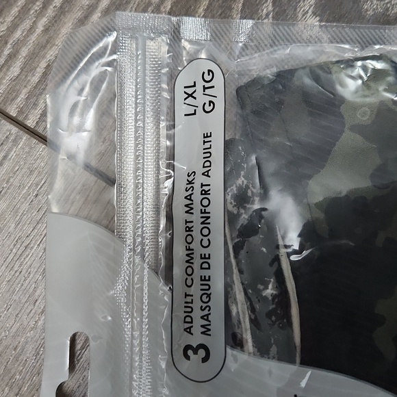 Adult face masks Size L/XL 3pack - Picture 2 of 6